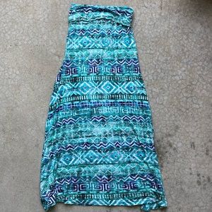 Patterned Maxi Skirt